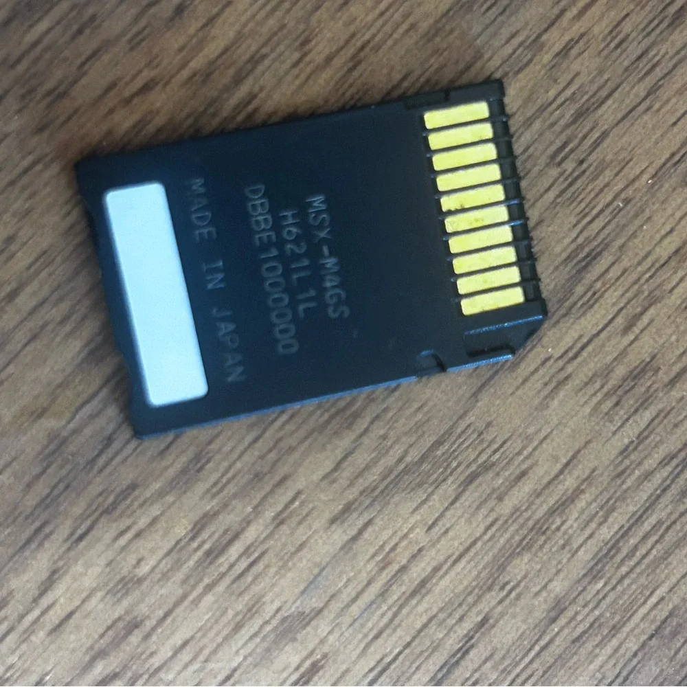 Sony Black Memory Card Reader pro duo Compact and Efficient